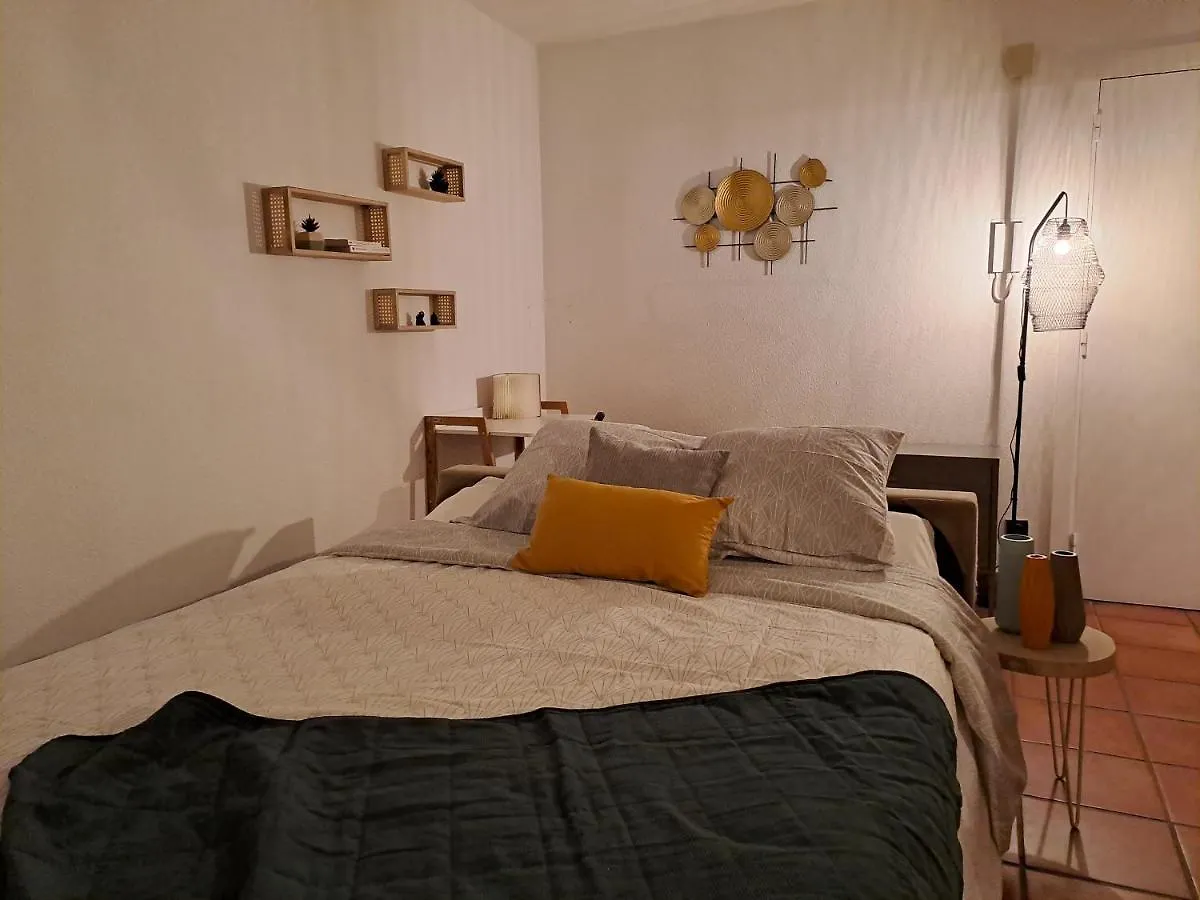 Tres Agreable Studio & Terrasse - Mougins 30 M² contacts