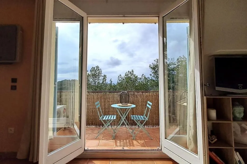 Tres Agreable Studio & Terrasse - Mougins 30 M² Apartment France